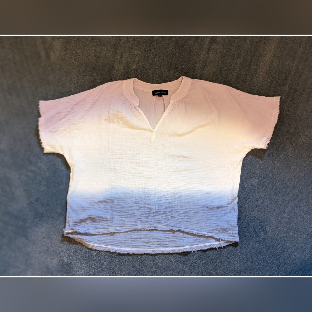 Avery Rayne Ombre Top